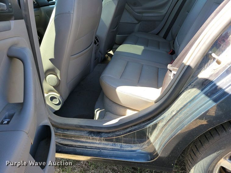 image for item NV9828 2006 Volkswagen Jetta TDI 