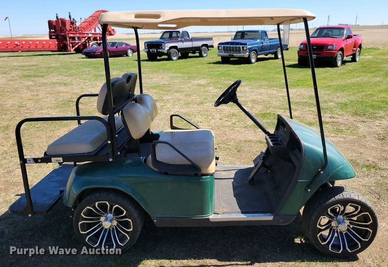 image for item NV9829 E-Z-GO TXT golf cart