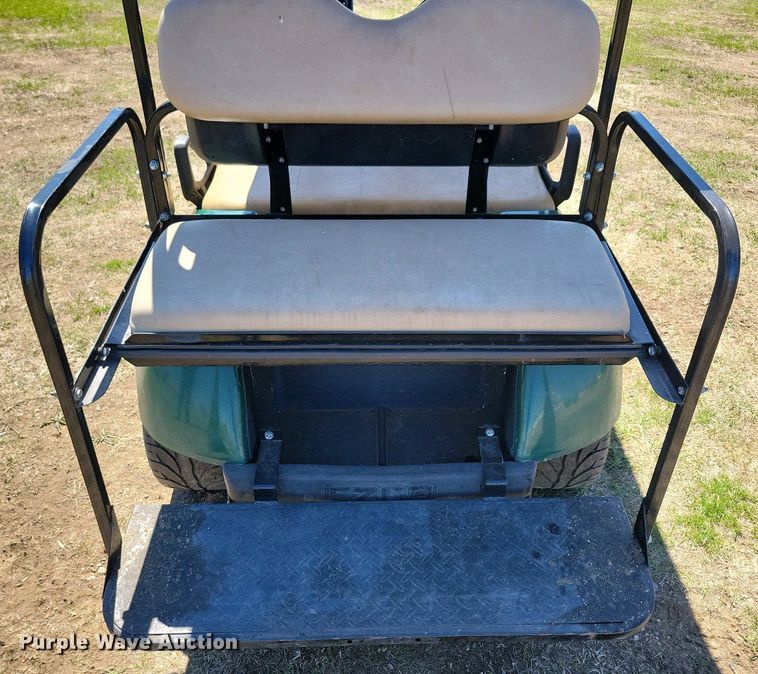 image for item NV9829 E-Z-GO TXT golf cart