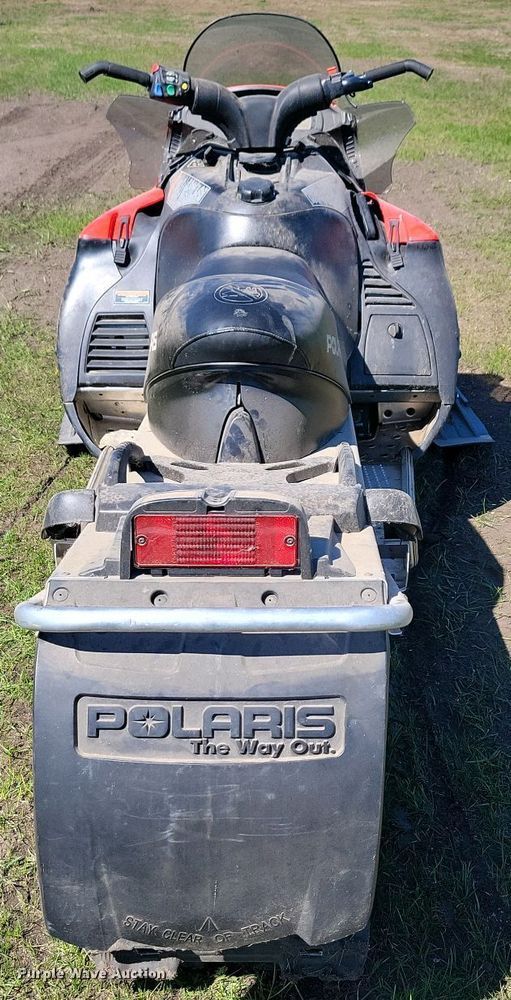 image for item NV9830 2007 Polaris Switchback snowmobile