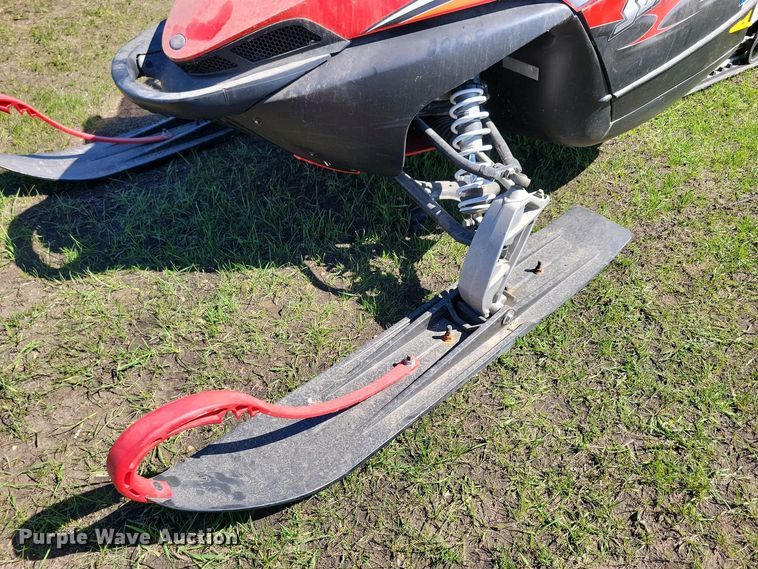 image for item NV9830 2007 Polaris Switchback snowmobile