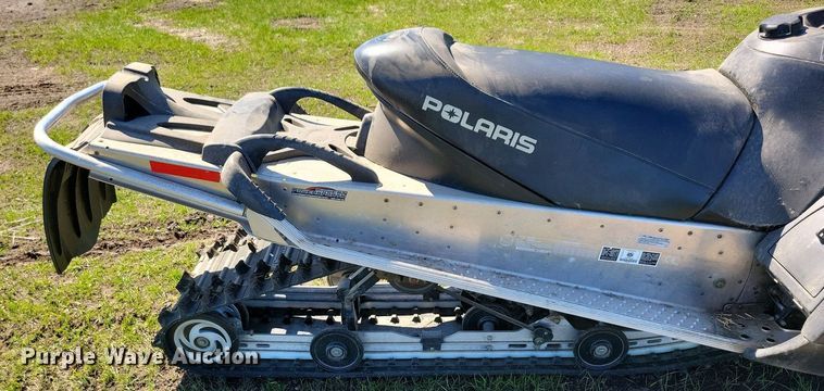 image for item NV9830 2007 Polaris Switchback snowmobile