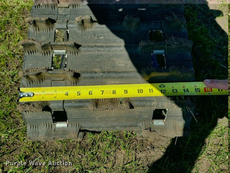 image for item NV9830 2007 Polaris Switchback snowmobile