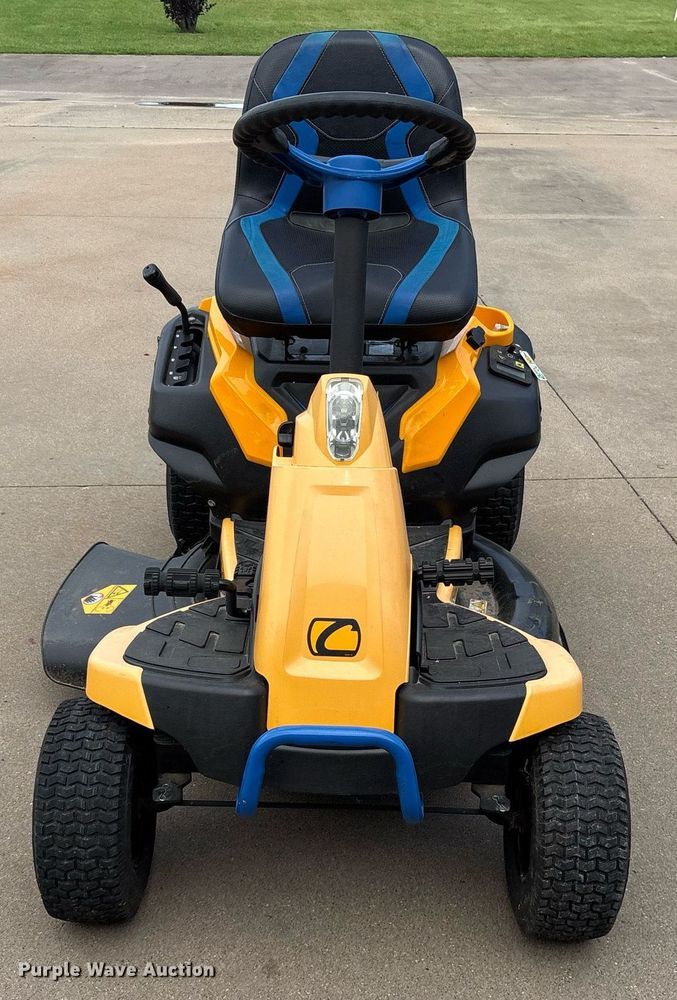 image for item OB9698 2021 Cub Cadet CC30E lawn mower