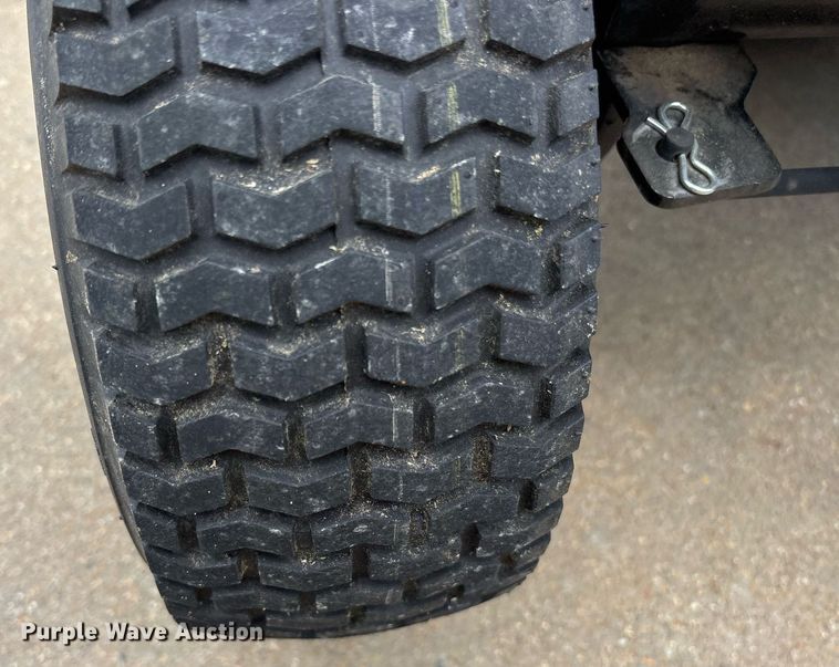 image for item OB9698 2021 Cub Cadet CC30E lawn mower