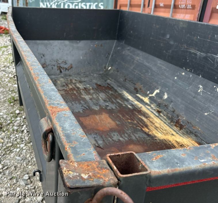 image for item OF9913 MaxxD Trailers roll-off dumpster