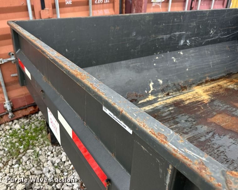 image for item OF9913 MaxxD Trailers roll-off dumpster