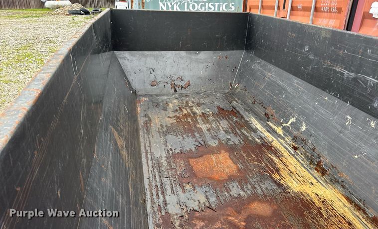 image for item OF9913 MaxxD Trailers roll-off dumpster