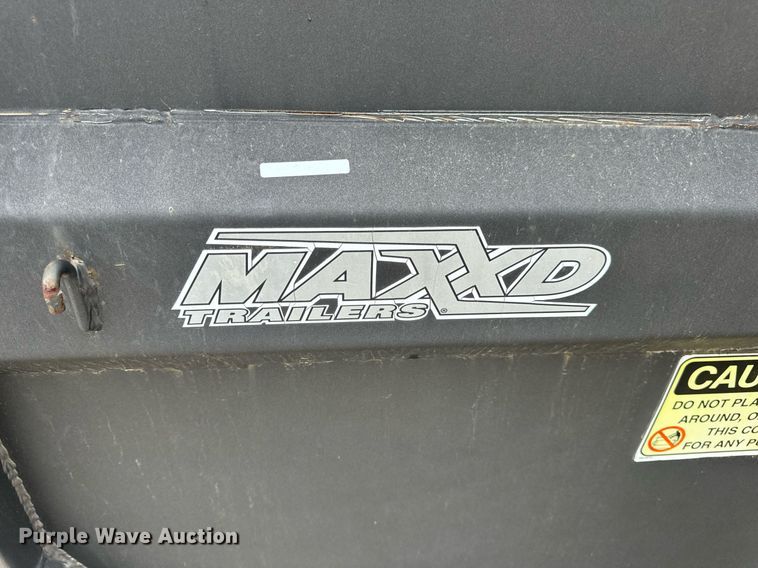 image for item OF9913 MaxxD Trailers roll-off dumpster