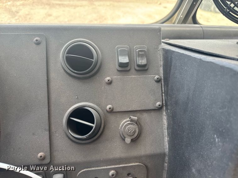 image for item YA0025 2022 Freightliner MT45 delivery truck