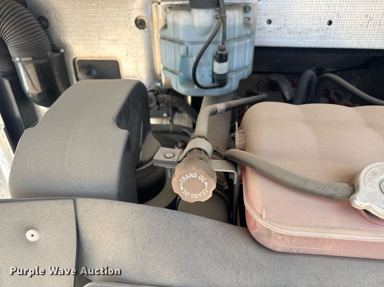 image for item YA0025 2022 Freightliner MT45 delivery truck