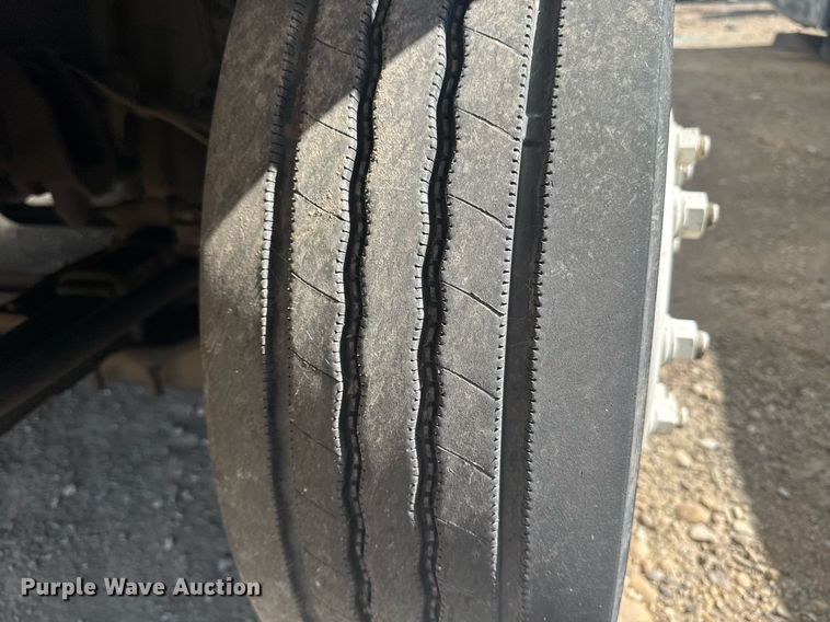 image for item YA0025 2022 Freightliner MT45 delivery truck