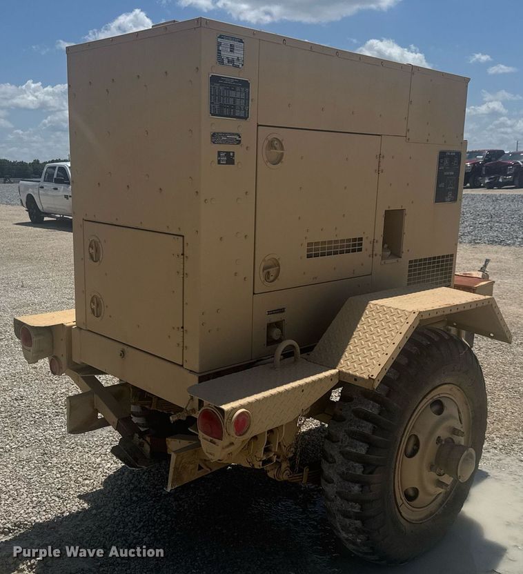 image for item YA0471 1997 Fermont DIV MEP-804A generator