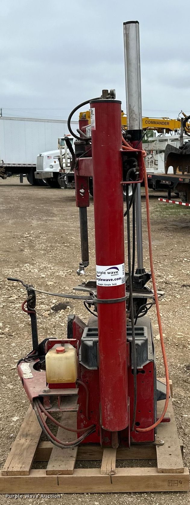 Coats Rim Clamp 7060AX tire machine in Wamego , KS | Item DF8496