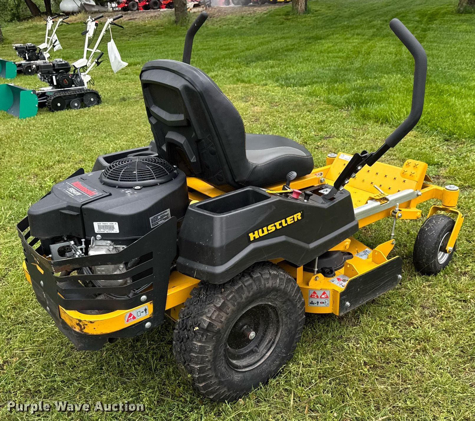 2022 Hustler Dash XD 940742 ZTR lawn mower in Sedgwick, KS | Item