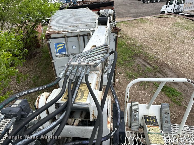 image for item DF8480 IMT 16000 Series III truck mounted crane