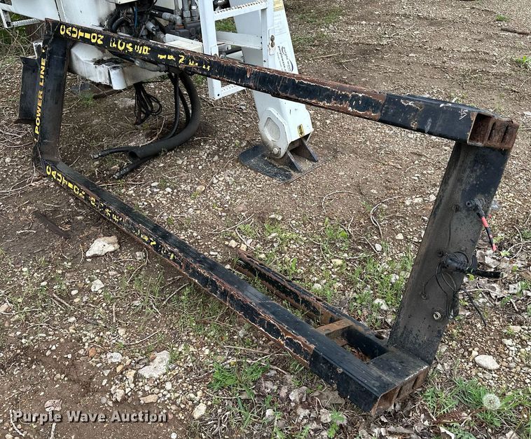 image for item DF8480 IMT 16000 Series III truck mounted crane