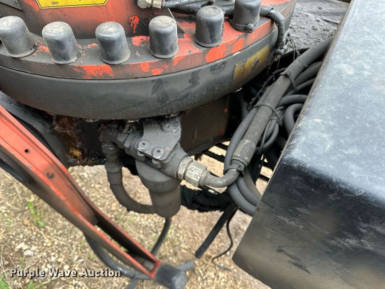 image for item DF8490 2014 Palfinger PW35001-SH truck mounted crane