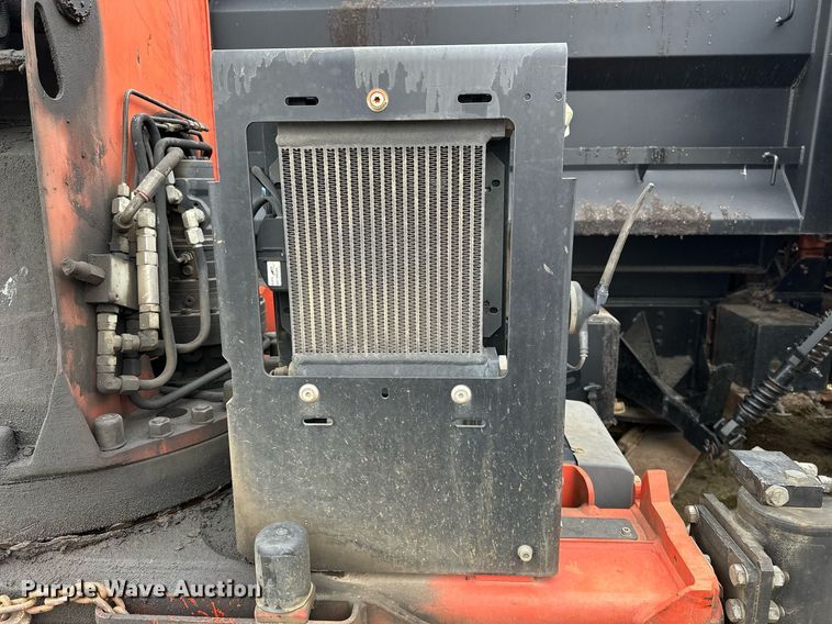 image for item DF8490 2014 Palfinger PW35001-SH truck mounted crane