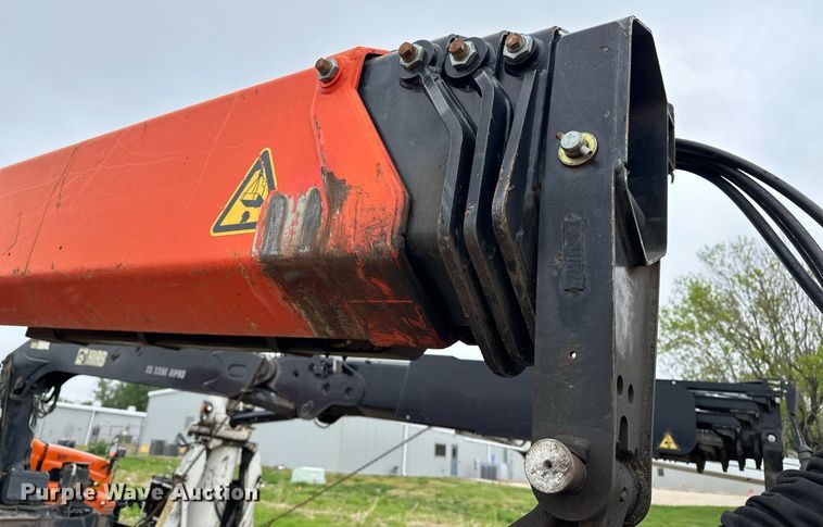 image for item DF8490 2014 Palfinger PW35001-SH truck mounted crane