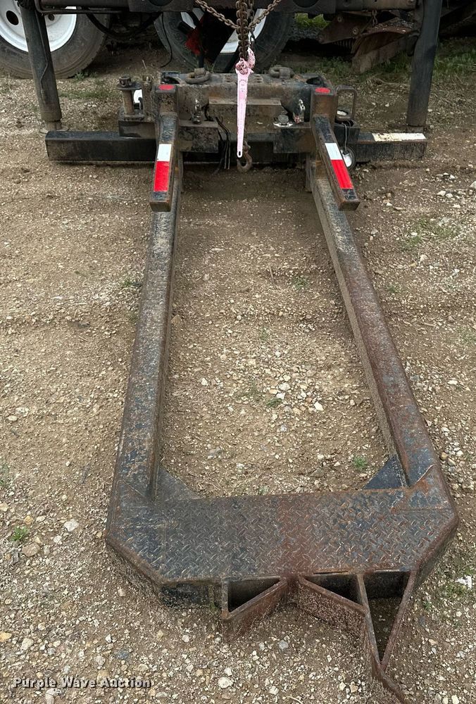 image for item DF8490 2014 Palfinger PW35001-SH truck mounted crane