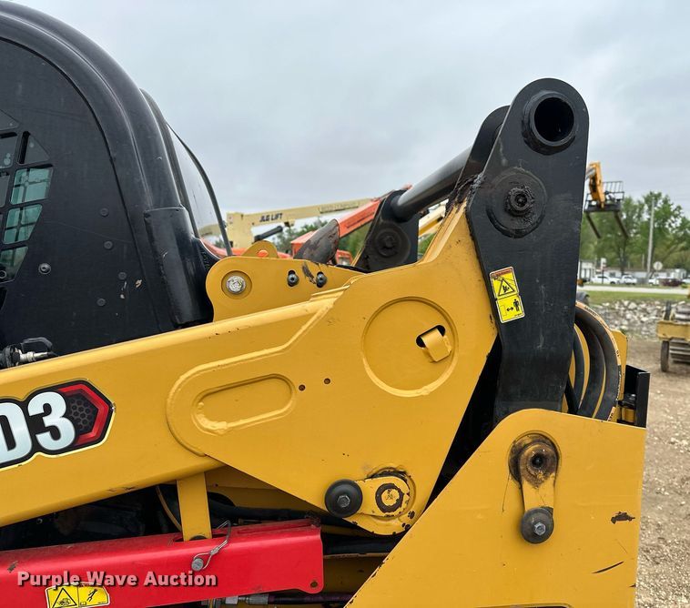 image for item DF8492 2020 Caterpillar 259D3 tracked skid steer loader
