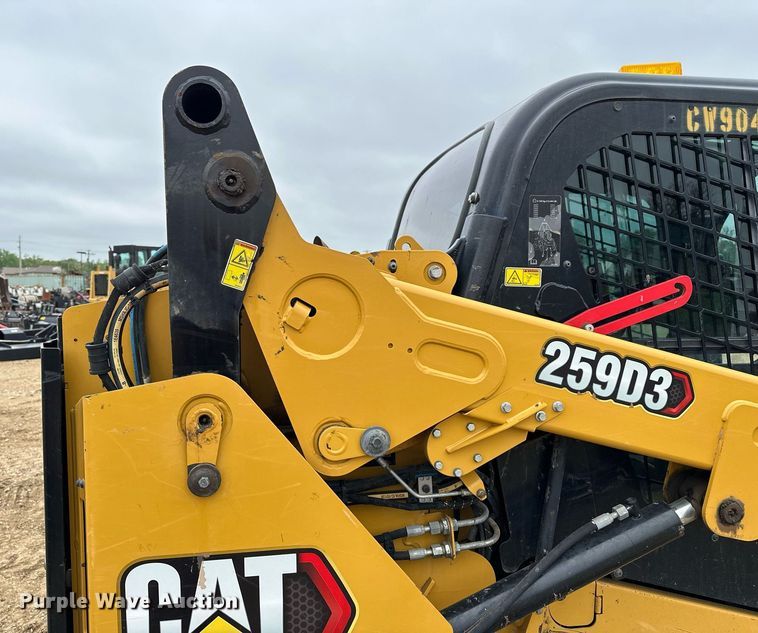 image for item DF8492 2020 Caterpillar 259D3 tracked skid steer loader