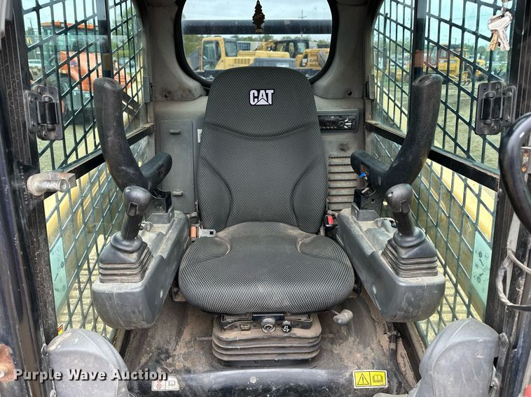 image for item DF8492 2020 Caterpillar 259D3 tracked skid steer loader