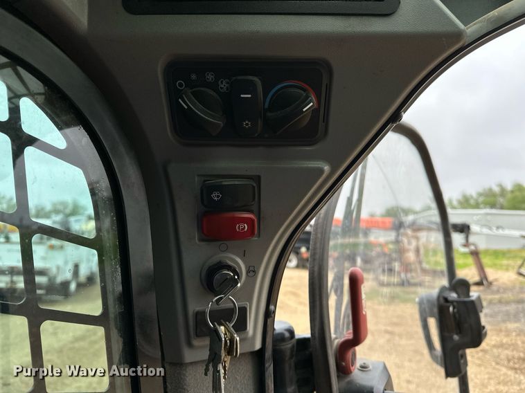 image for item DF8492 2020 Caterpillar 259D3 tracked skid steer loader