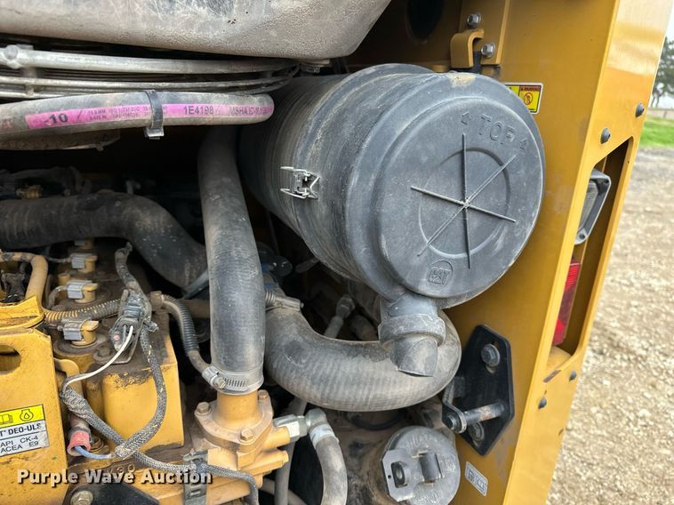 image for item DF8492 2020 Caterpillar 259D3 tracked skid steer loader