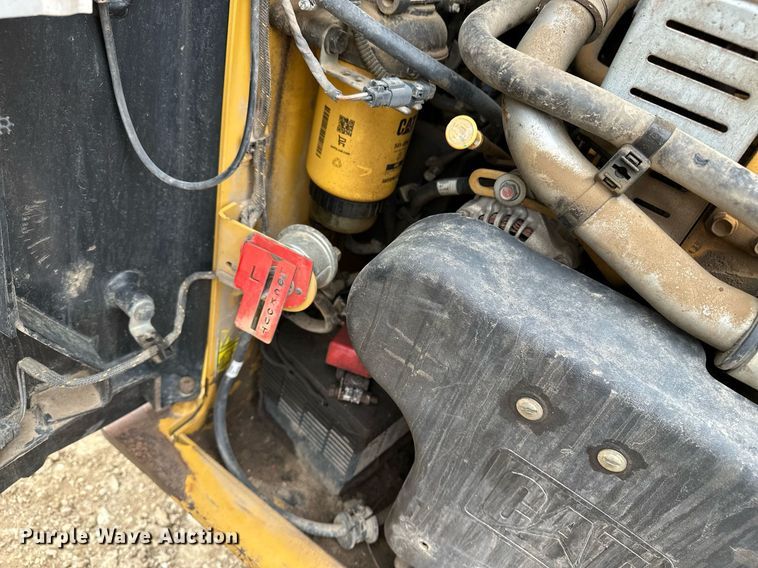 image for item DF8492 2020 Caterpillar 259D3 tracked skid steer loader