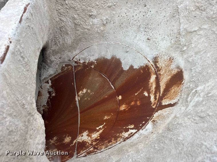 image for item DH9841 2008 Peterbilt 340 ready mix truck