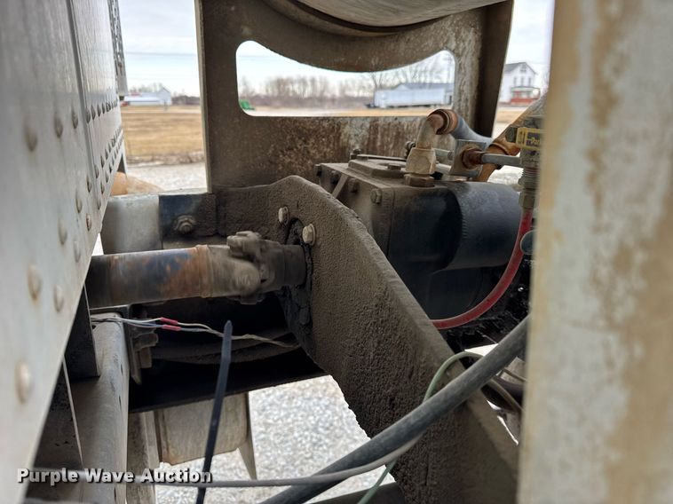 image for item DH9841 2008 Peterbilt 340 ready mix truck