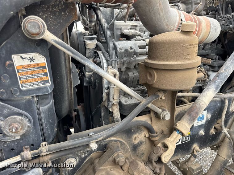 image for item DH9841 2008 Peterbilt 340 ready mix truck