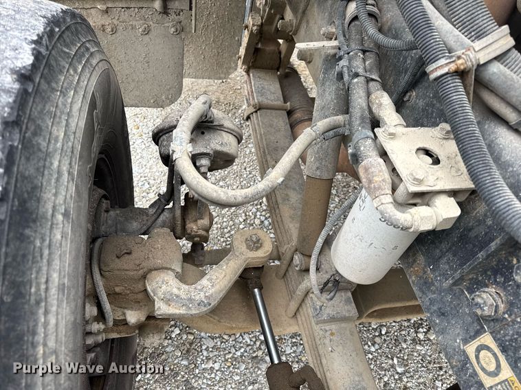 image for item DH9841 2008 Peterbilt 340 ready mix truck