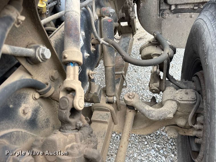 image for item DH9841 2008 Peterbilt 340 ready mix truck