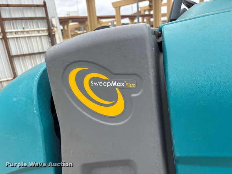 image for item DM1893 2019 Tennant S30 sweeper