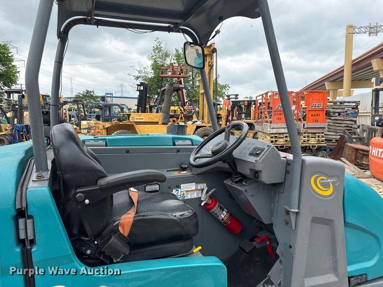 image for item DM1893 2019 Tennant S30 sweeper