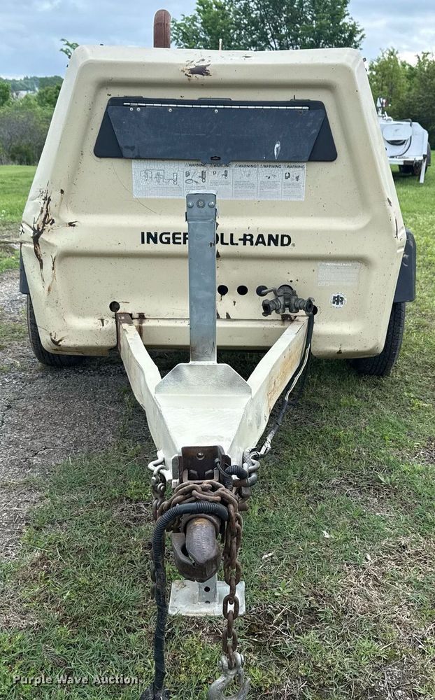 image for item DM5724 Ingersoll Rand P185 air compressor