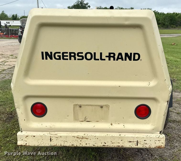 image for item DM5724 Ingersoll Rand P185 air compressor