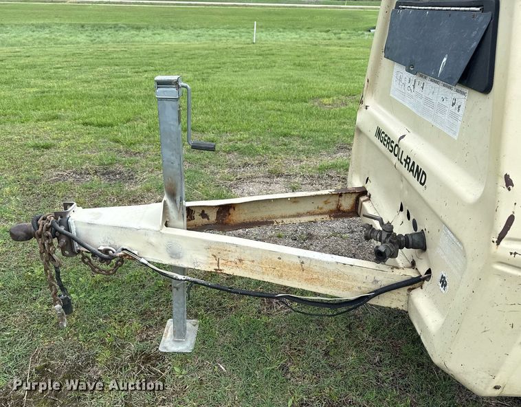 image for item DM5724 Ingersoll Rand P185 air compressor