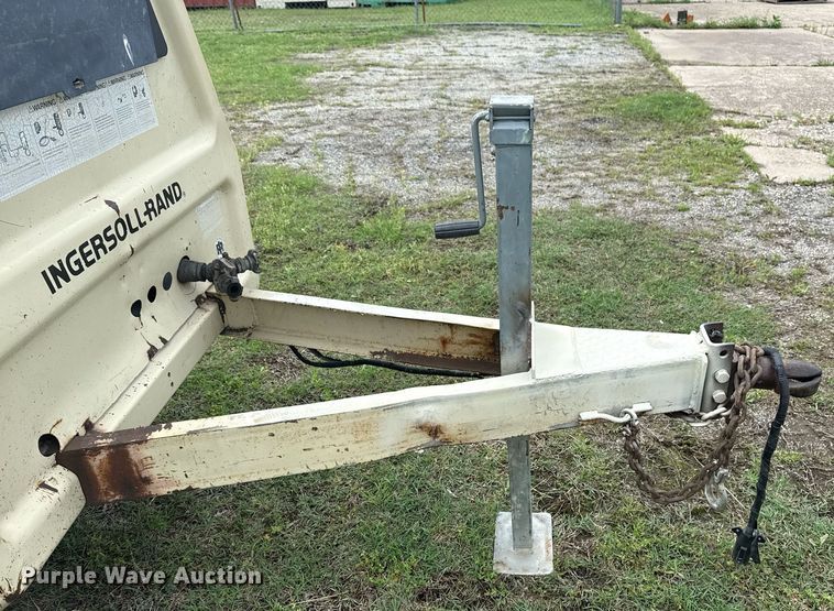 image for item DM5724 Ingersoll Rand P185 air compressor