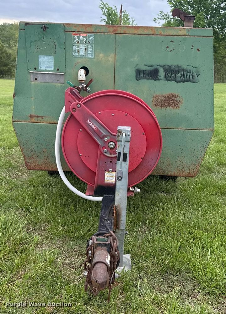 image for item DM5725 Sullair 185 DPQ air compressor