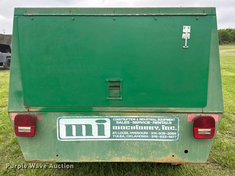 image for item DM5725 Sullair 185 DPQ air compressor