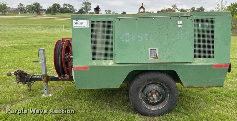 image for item DM5725 Sullair 185 DPQ air compressor