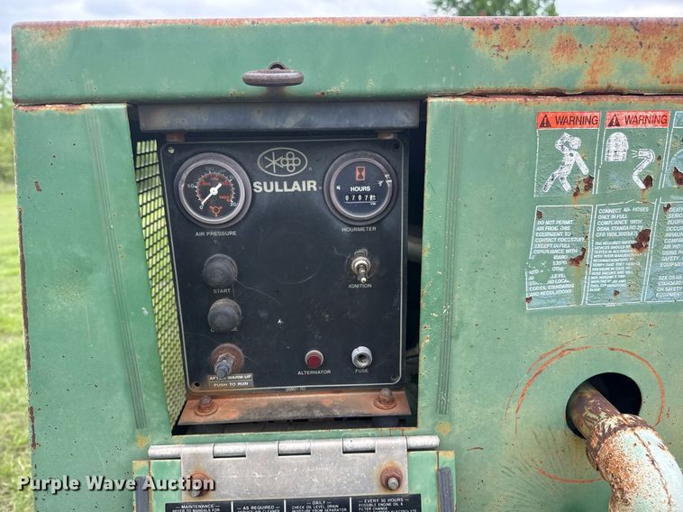 image for item DM5725 Sullair 185 DPQ air compressor