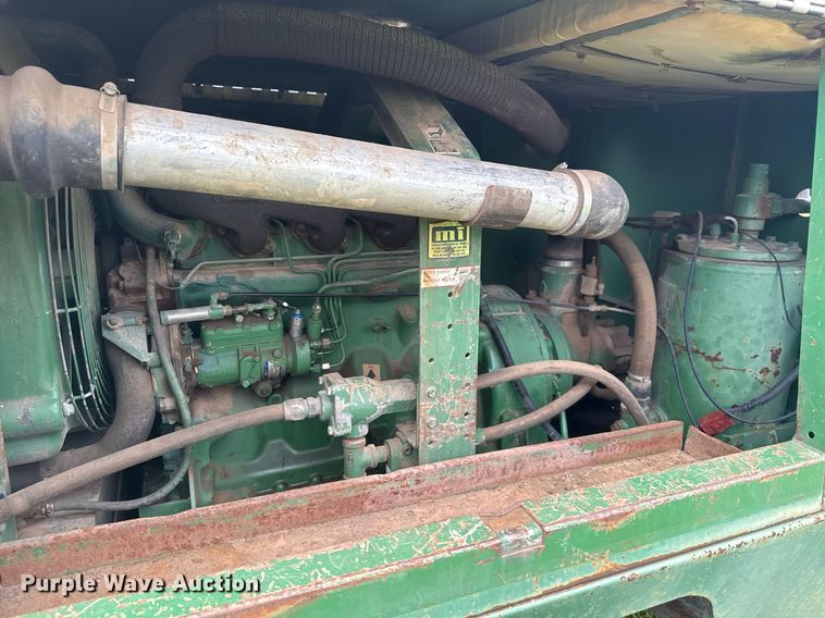 image for item DM5725 Sullair 185 DPQ air compressor