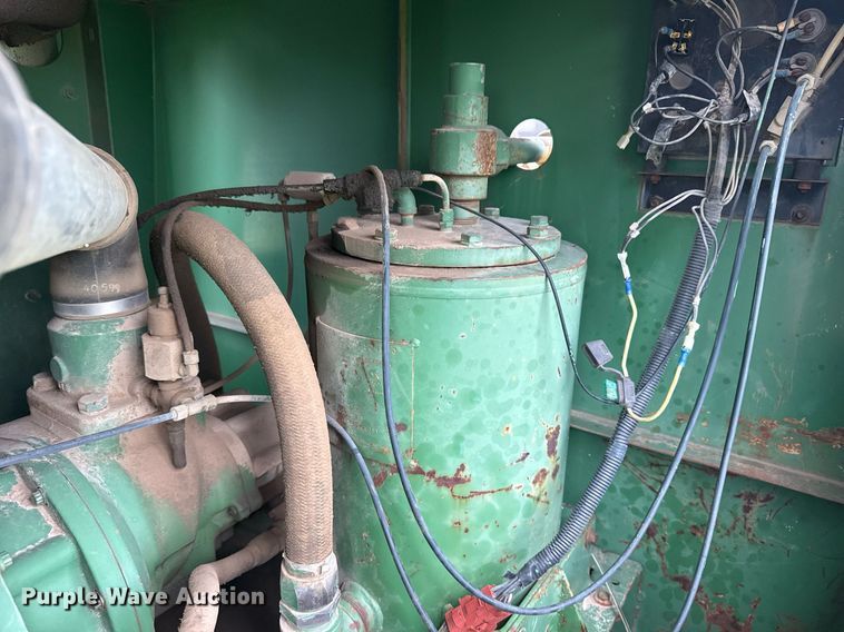 image for item DM5725 Sullair 185 DPQ air compressor