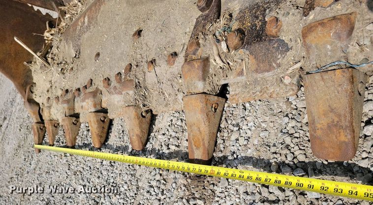 image for item DN3730 1997 Caterpillar 973D track loader