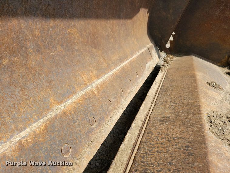 image for item DN3730 1997 Caterpillar 973D track loader